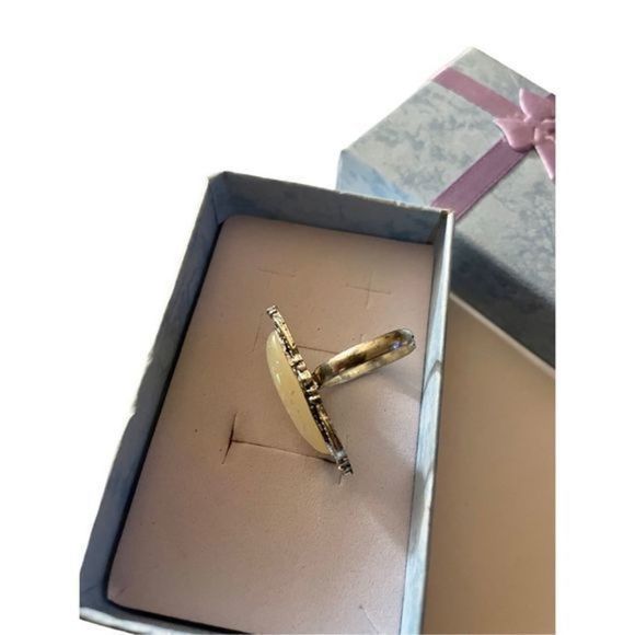 Large VINTAGE MULTICOLORED WHITE OPAL N SILVER RING - Picture 3 of 5